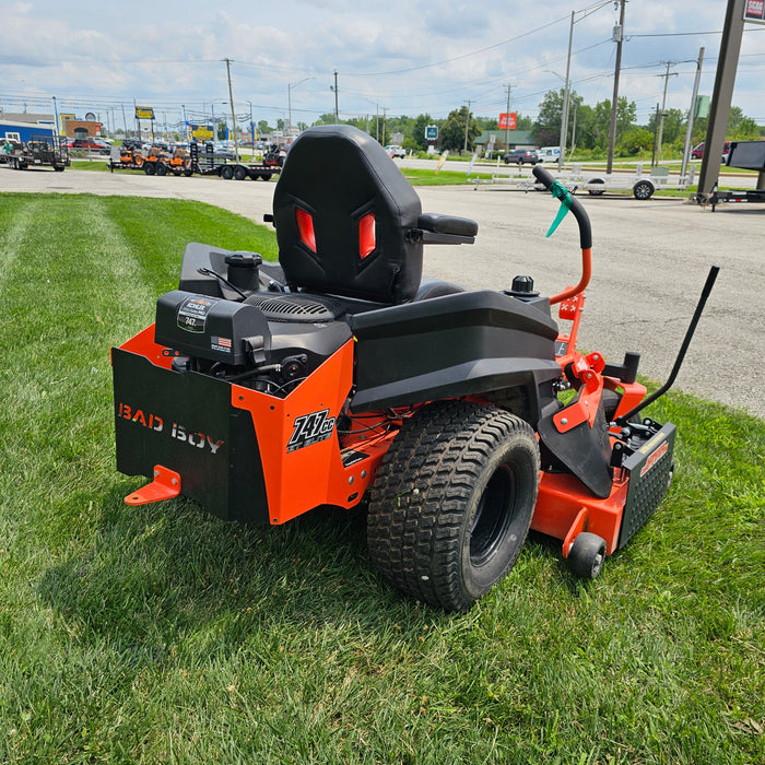 BadBoy BZS60KT745 60 In. Riding Mower