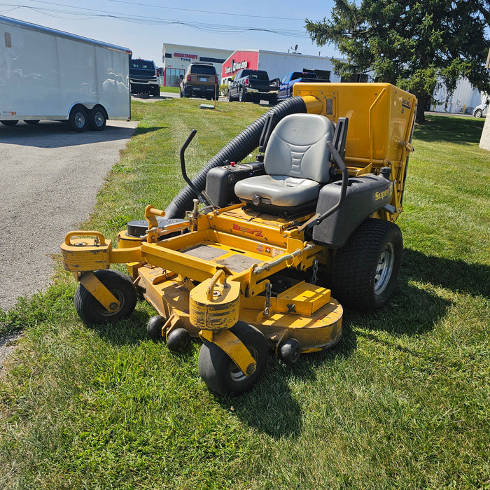 Hustler Super-Z 52 In. Zero Turn Mower w/ Bag-Vac