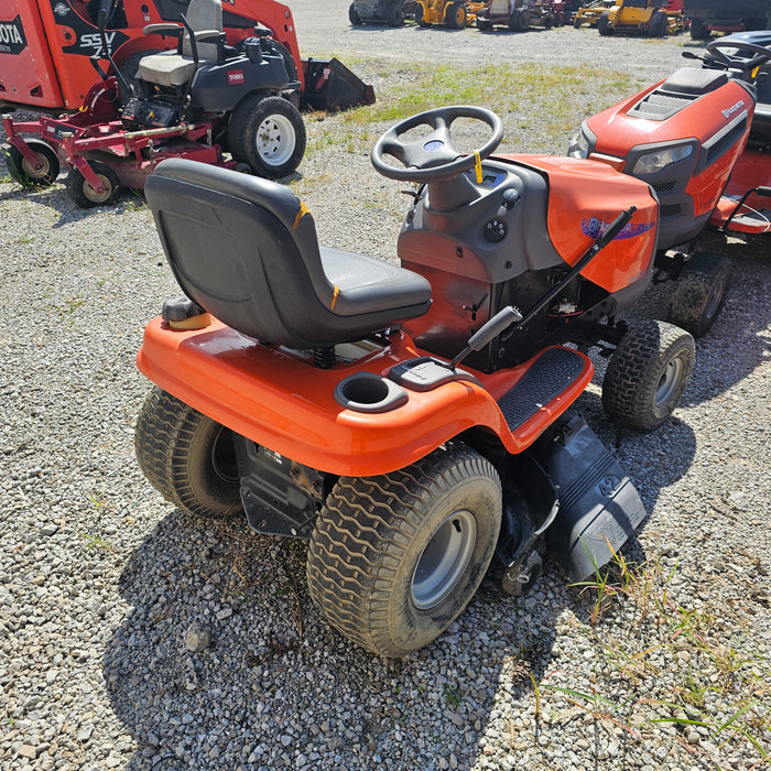 Husqvarna YTH18542 42 In. Lawn Tractor