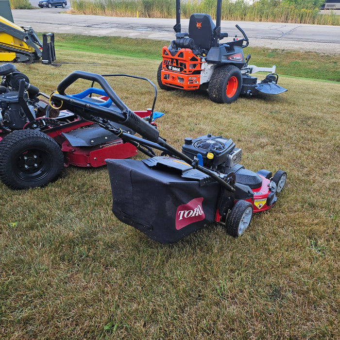 2013 - Toro 20199 Push Mower 30 In.