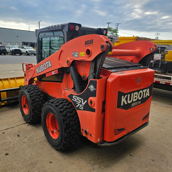 2018 - Kubota SSV75 Skid Steer