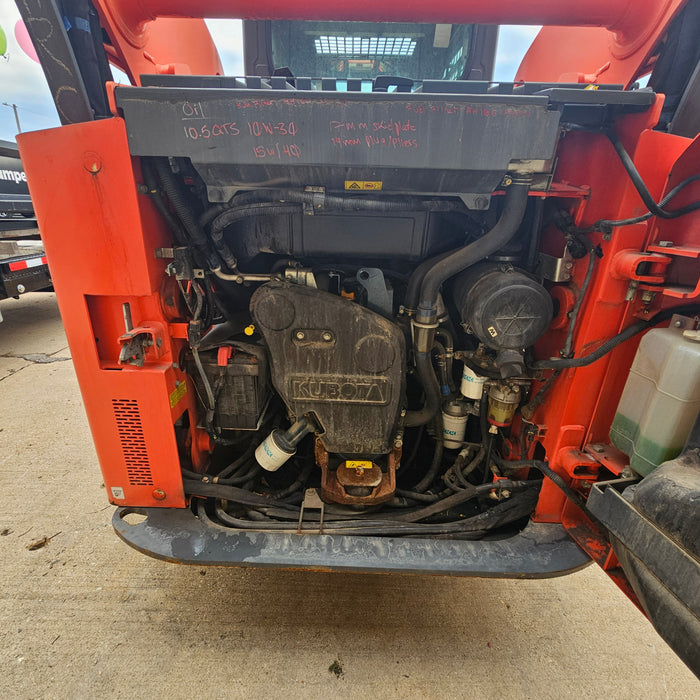 2018 - Kubota SSV75 Skid Steer