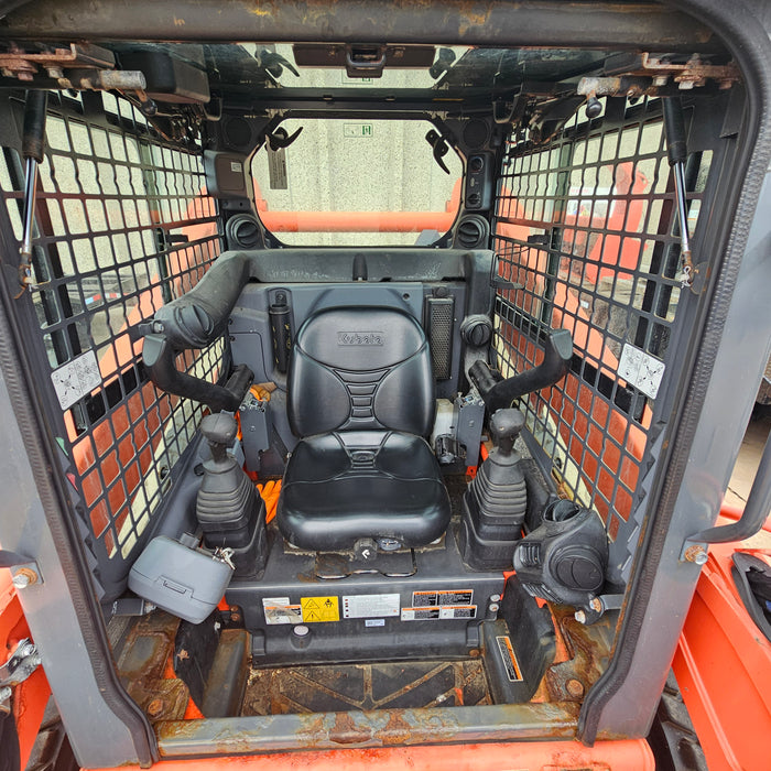 2018 - Kubota SSV75 Skid Steer