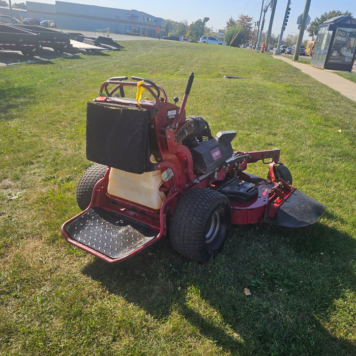 2016 - Toro 74513 60In. Stand-On Mower