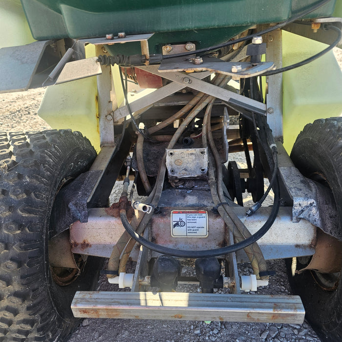 TLC - 2018 - Permagreen T000801 Triumph Stand-on Spreader /Spray (Mechanic Special)