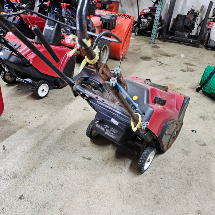 2009 Toro 38515 21 In. Snow Blower