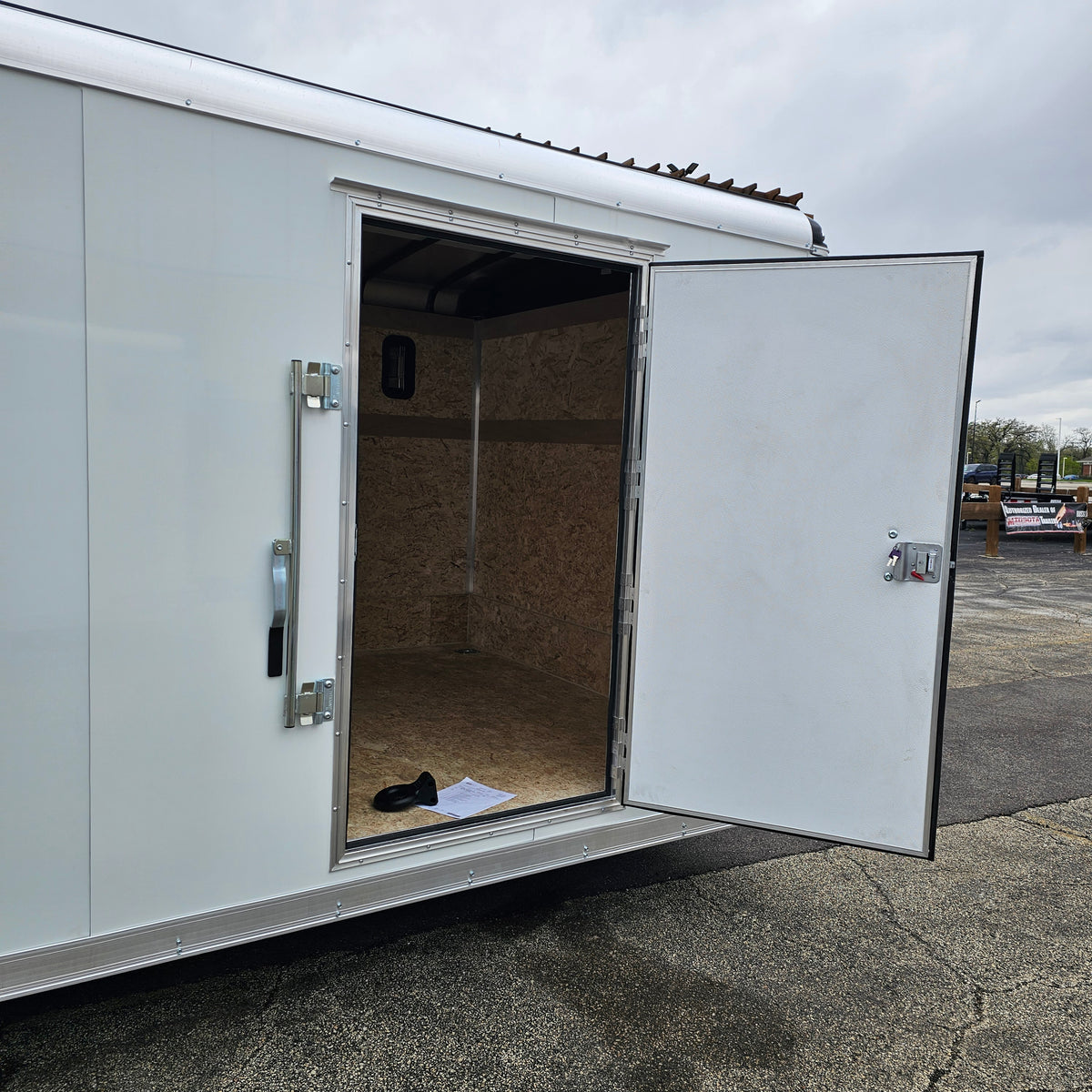 Wells Cargo WHD8520T3 20 ft. Wagon Hd Enclosed Trailer