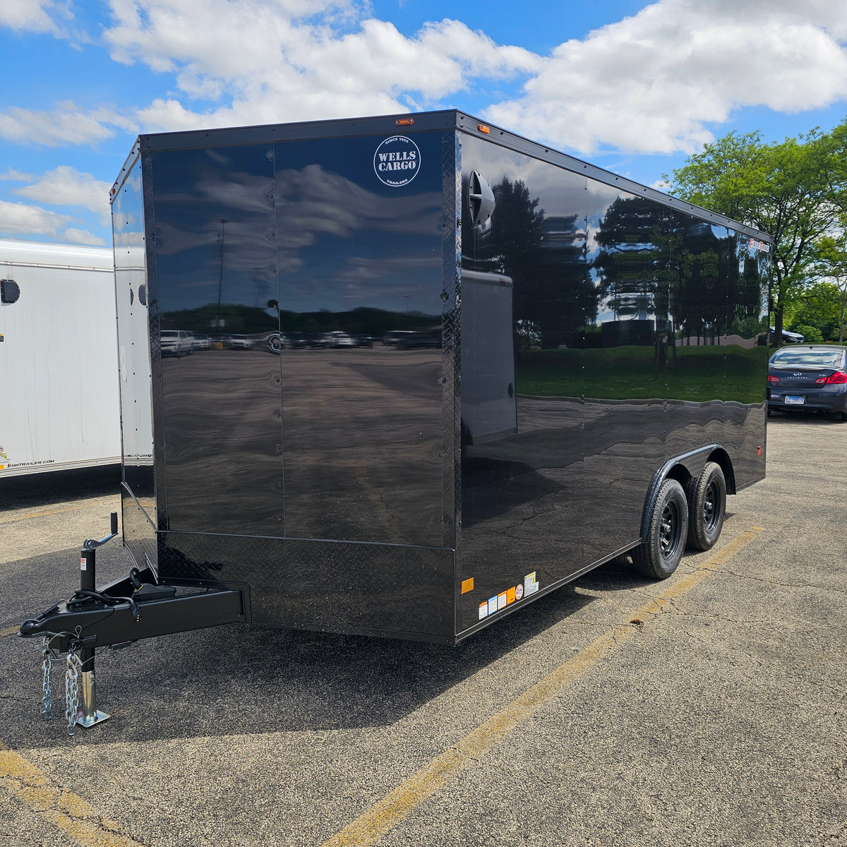 Wells Cargo FT8516T2-D 16 ft. Fasttrac Enclosed Trailer