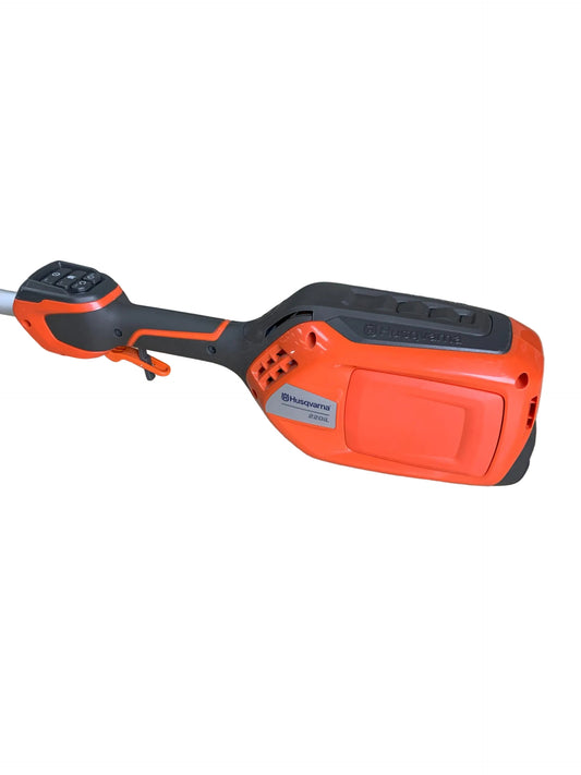 Husqvarna 220iL Battery Trimmer