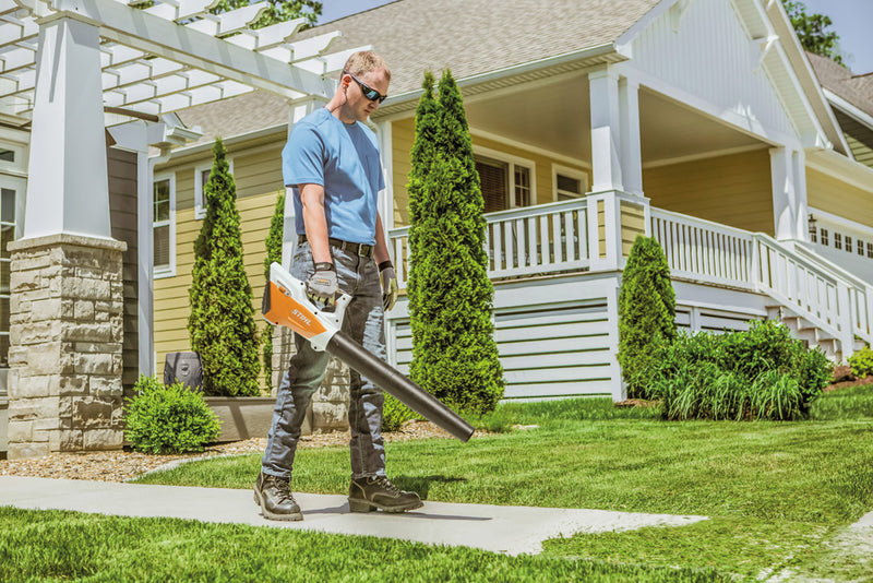 Soplador de mano a batería Stihl BGA 45 (solo herramienta)