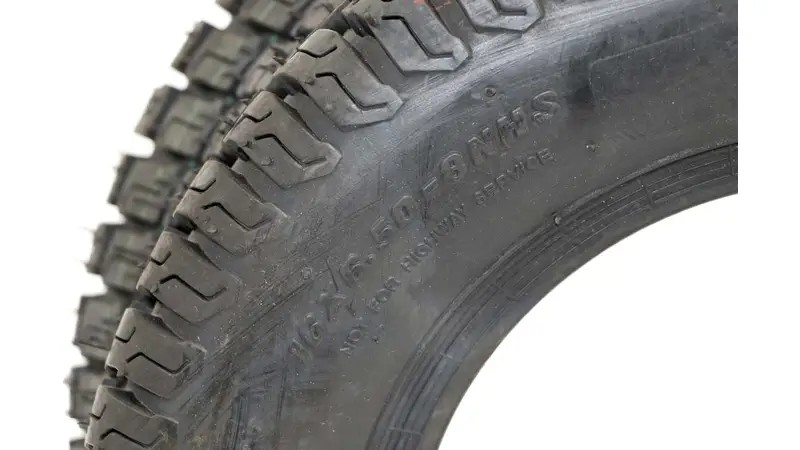 Neumático Bobcat 2721432-1 (delantero) - 16X6.50-8