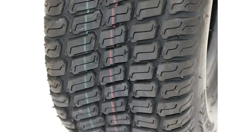 Bobcat 2721432-1 (frt)Tire-16X6.50-8