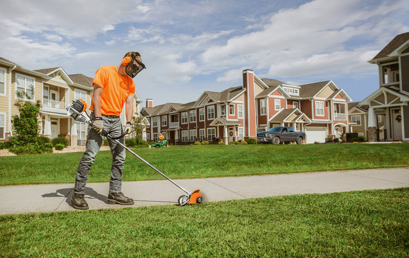 Bordeadora manual de eje curvo Stihl FC 91
