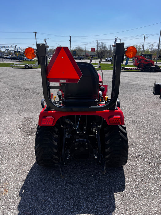 Tractor subcompacto Kioti CS2210