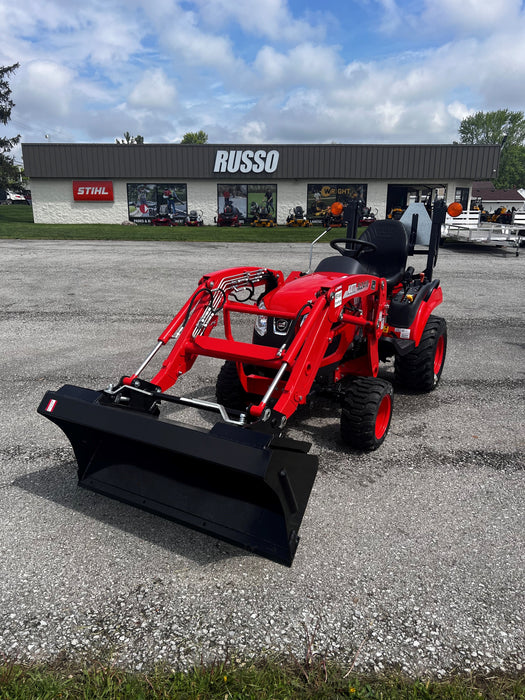 Tractor subcompacto Kioti CS2210