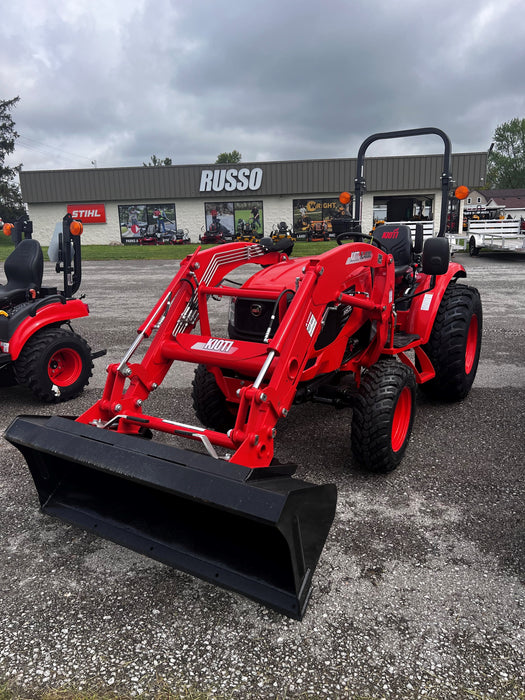 Tractores Kioti CK3520SEHB Hst Rops y válvula de joystick