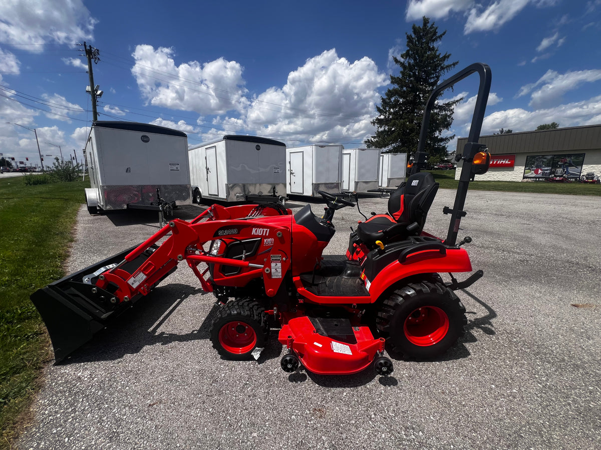 Kioti CS2220HB Hst Tractor