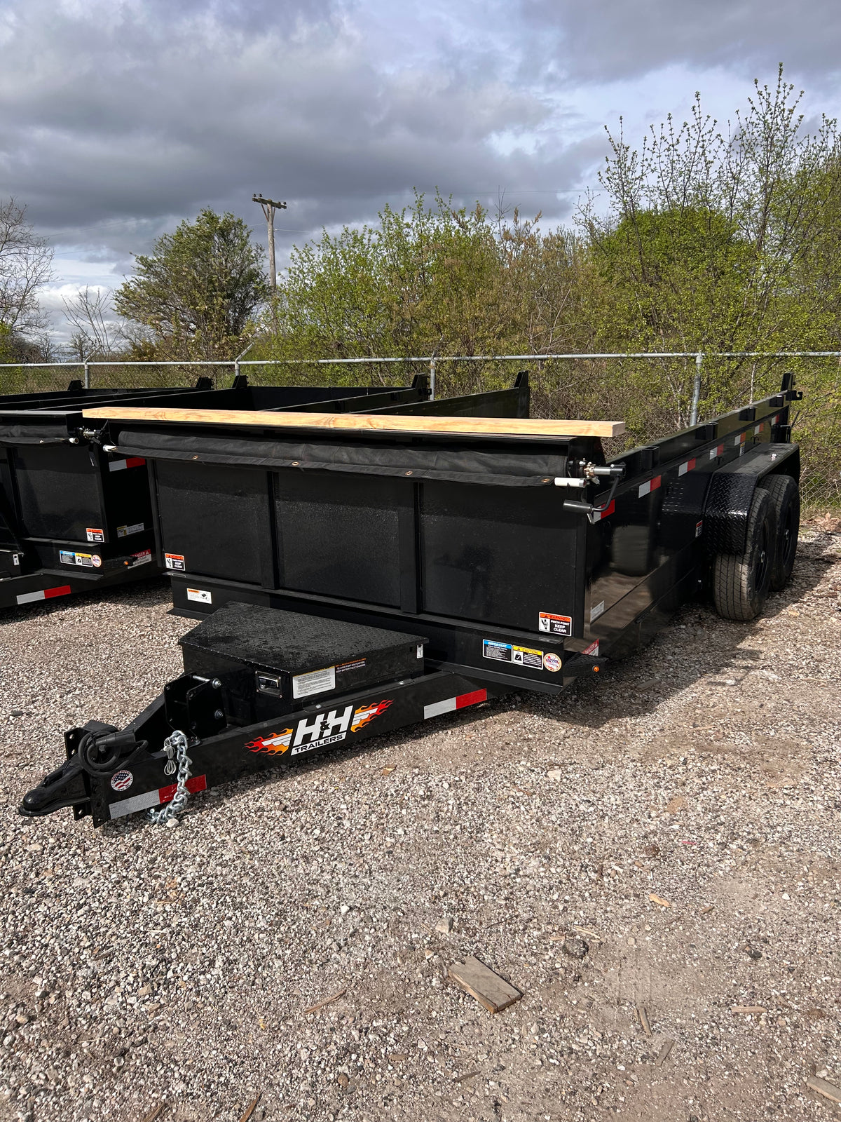 H&H Trailers H8314DBW-B-140 14 Ft. Industrial Dump Trailer