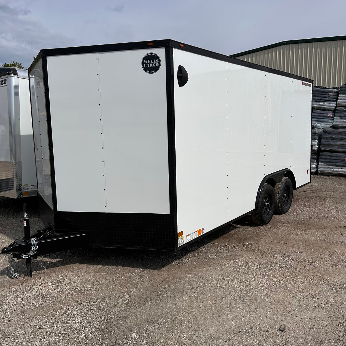 Wells Cargo FT8516T2-D 16 ft. Fasttrac Enclosed Trailer