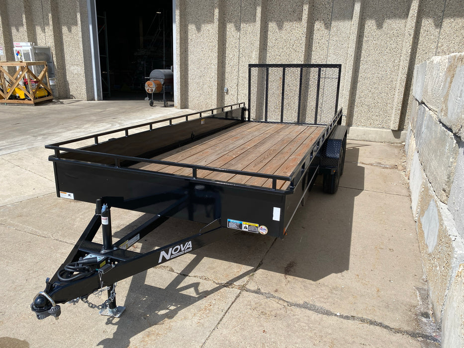 Midsota NUSST8218-BP-070 18 ft. Nova Solid Side Utility