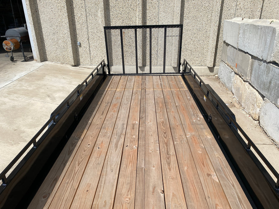 Midsota NUSST8218-BP-070 18 ft. Nova Solid Side Utility