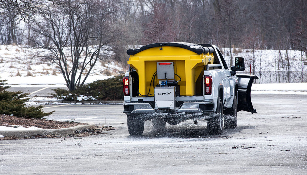 SnowEx Renegade Poly Hopper Spreader