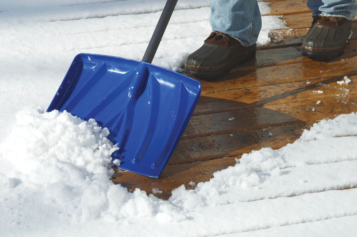 Suncast SN100012 Poly 18 In. Snow Pusher Shovel