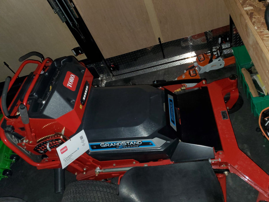 Cortadora de césped de pie a batería Toro 18560 GrandStand Revolution de 52 pulgadas