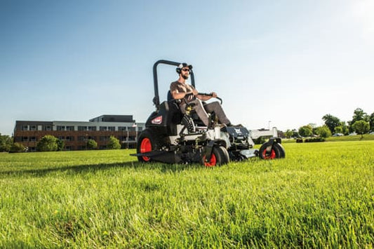 Bobcat ZT7000 72 In. Zero Turn Mower