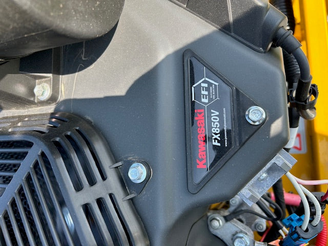 Hustler 943175 60 In. Super S Stand-On Mower