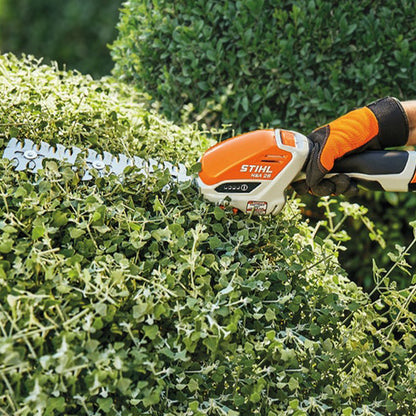 Stihl HSA 26 Battery Garden Shears w/ Battery & Charger
