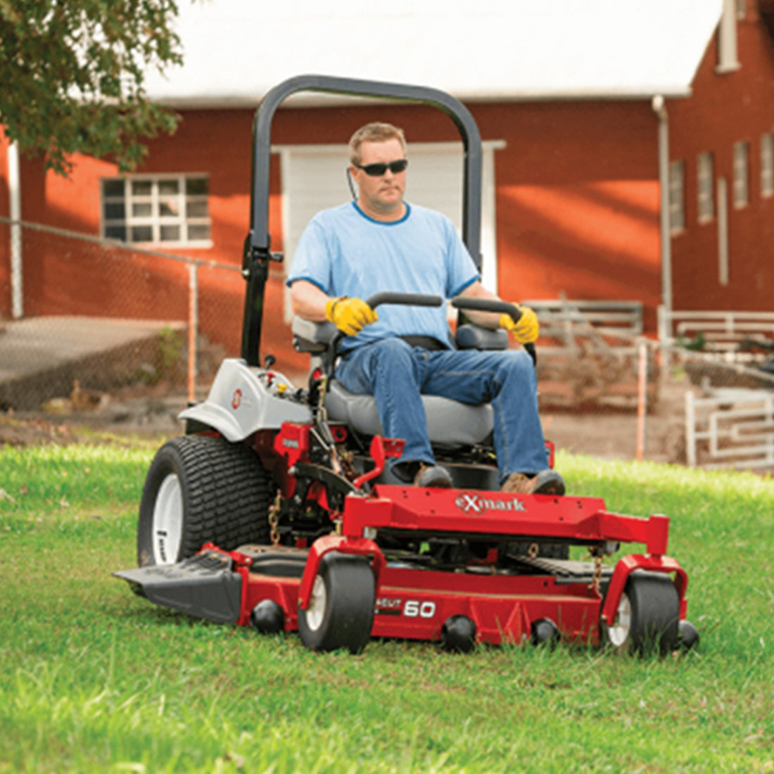 Exmark LZS801GKA524A2 Lazer Z S-Series 52 In. Zero Turn Mower